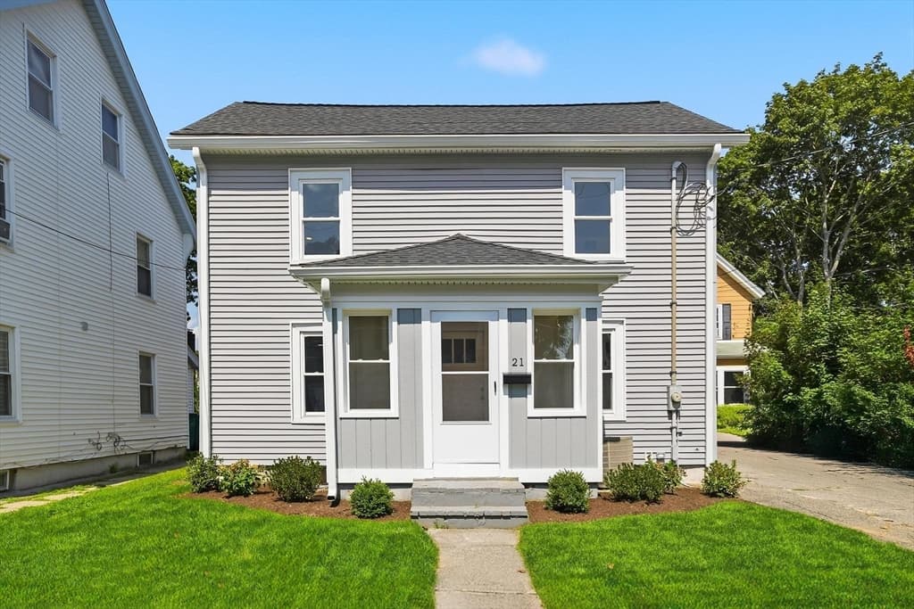 21 Chestnut St, Woburn MA 01801