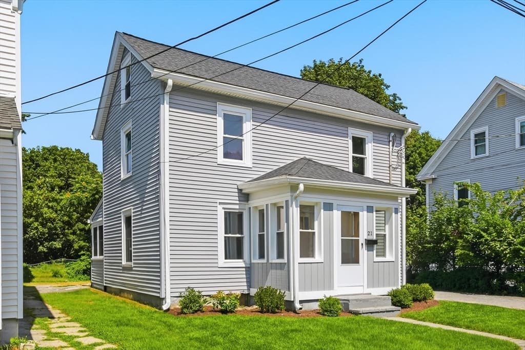 Single Family Residence at 21 Chestnut St, Woburn MA 01801, Woburn, photo 5 of 40