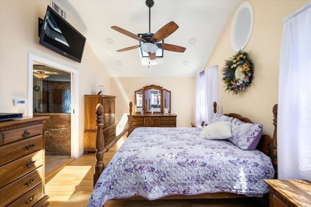 Single Family Residence at 131 Pine Grove Ave, Bellingham MA 02019, Bellingham, photo 13 of 42