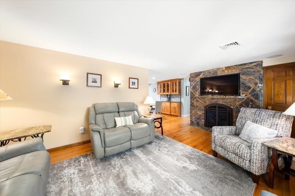 Single Family Residence at 131 Pine Grove Ave, Bellingham MA 02019, Bellingham, photo 10 of 42