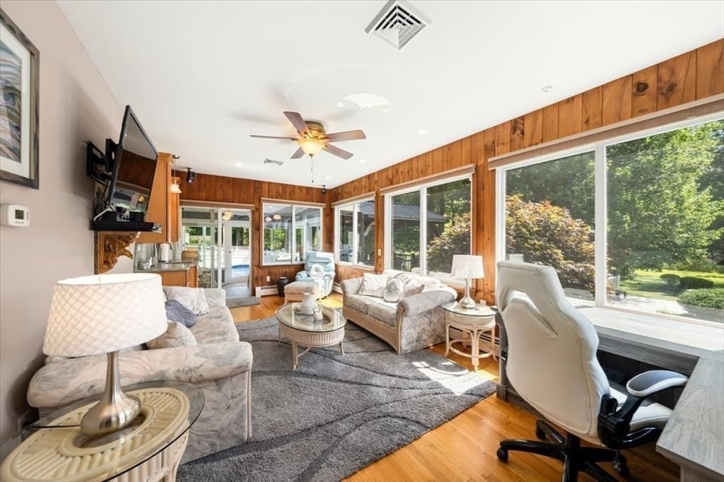 Single Family Residence at 131 Pine Grove Ave, Bellingham MA 02019, Bellingham, photo 11 of 42