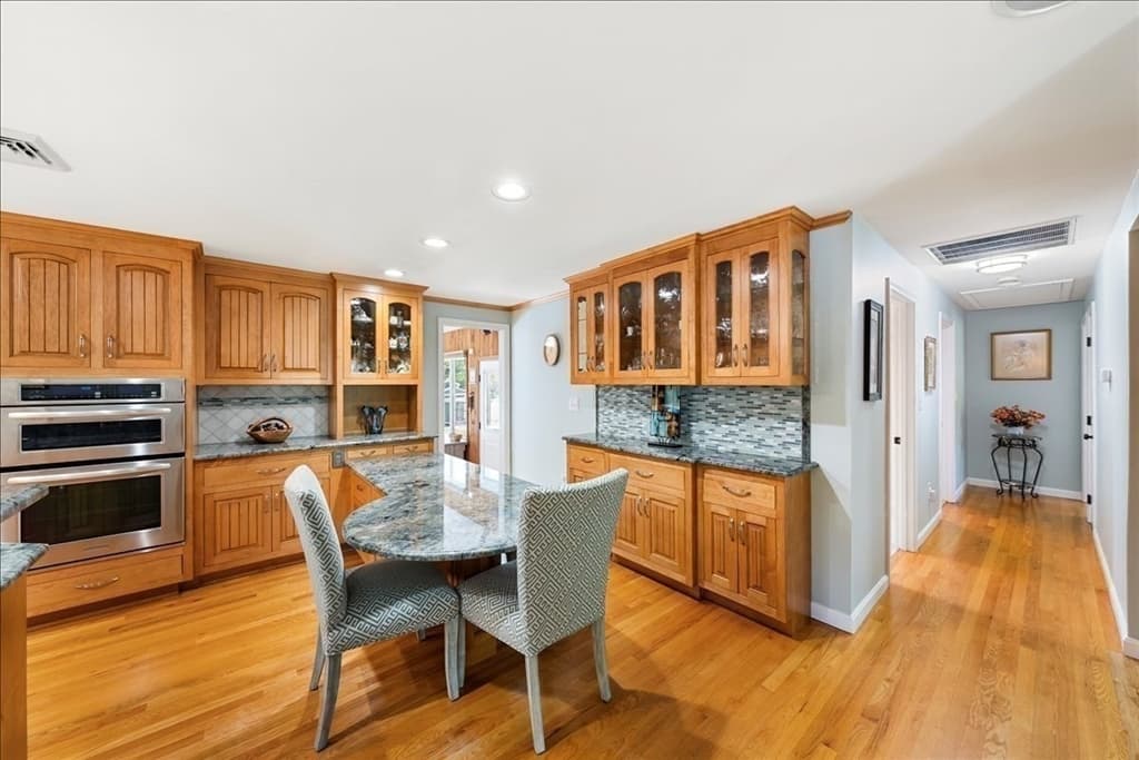 Single Family Residence at 131 Pine Grove Ave, Bellingham MA 02019, Bellingham, photo 8 of 42