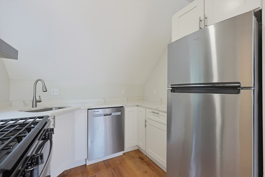 2 Family - 2 Units Up/Down at 31 Saint Casimir Ave, Brockton MA 02302, Brockton, photo 28 of 38