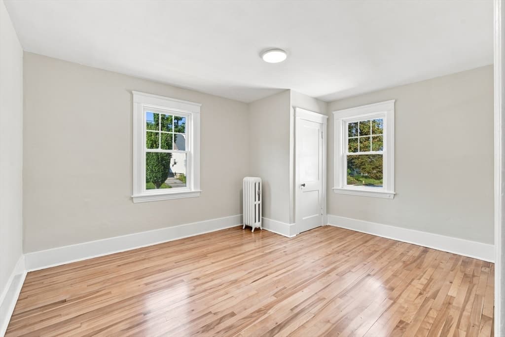 Single Family Residence at 31 Barnard Rd, Worcester MA 01605, Worcester, photo 24 of 42