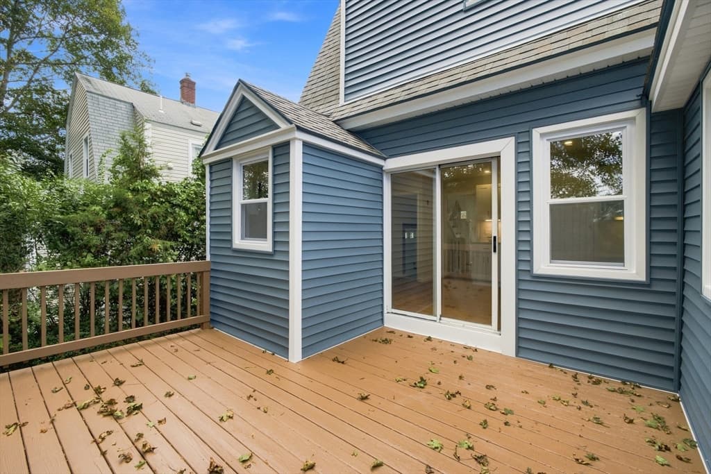Single Family Residence at 31 Barnard Rd, Worcester MA 01605, Worcester, photo 30 of 42