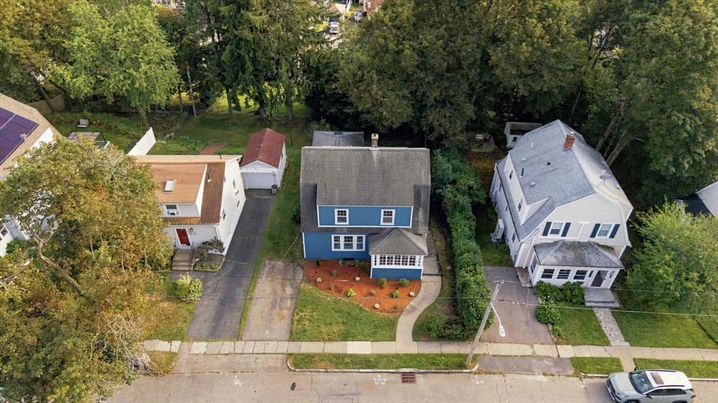Single Family Residence at 31 Barnard Rd, Worcester MA 01605, Worcester, photo 34 of 42