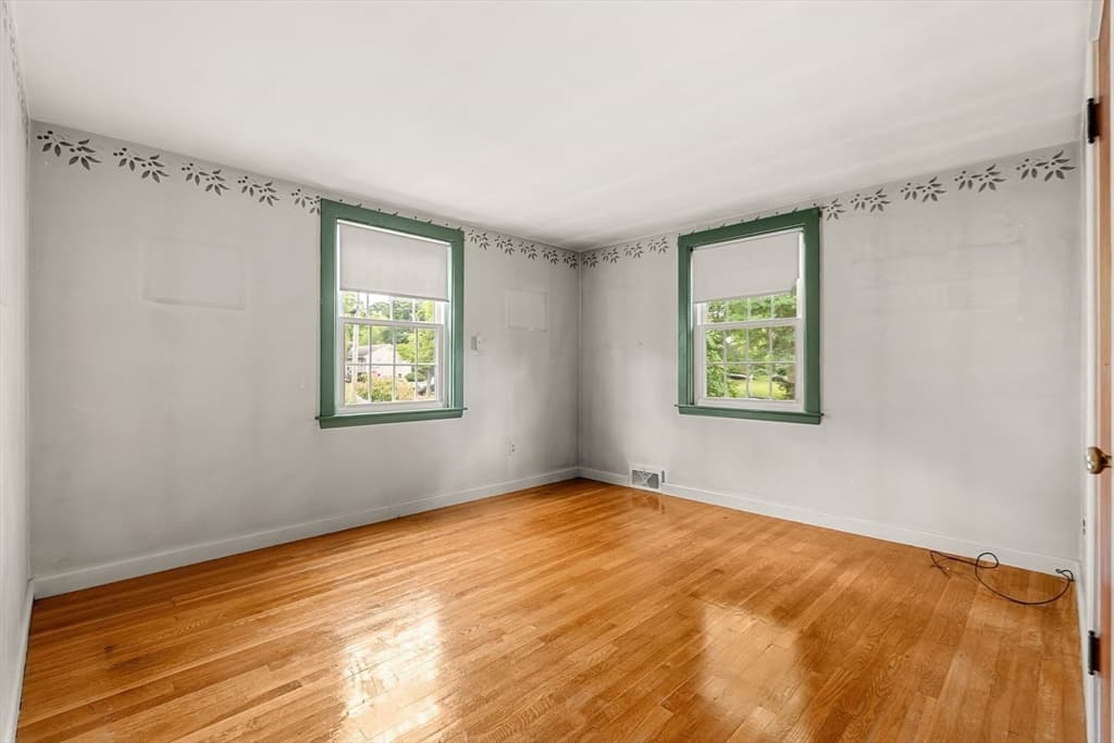 Single Family Residence at 18 Iverson Rd, Beverly MA 01915, Beverly, photo 23 of 31