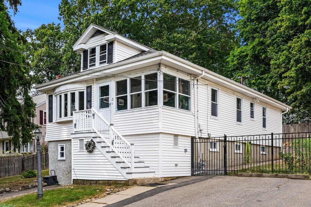 Single Family Residence at 21 Evelyn Pl, Quincy MA 02171, Quincy, photo 2 of 30