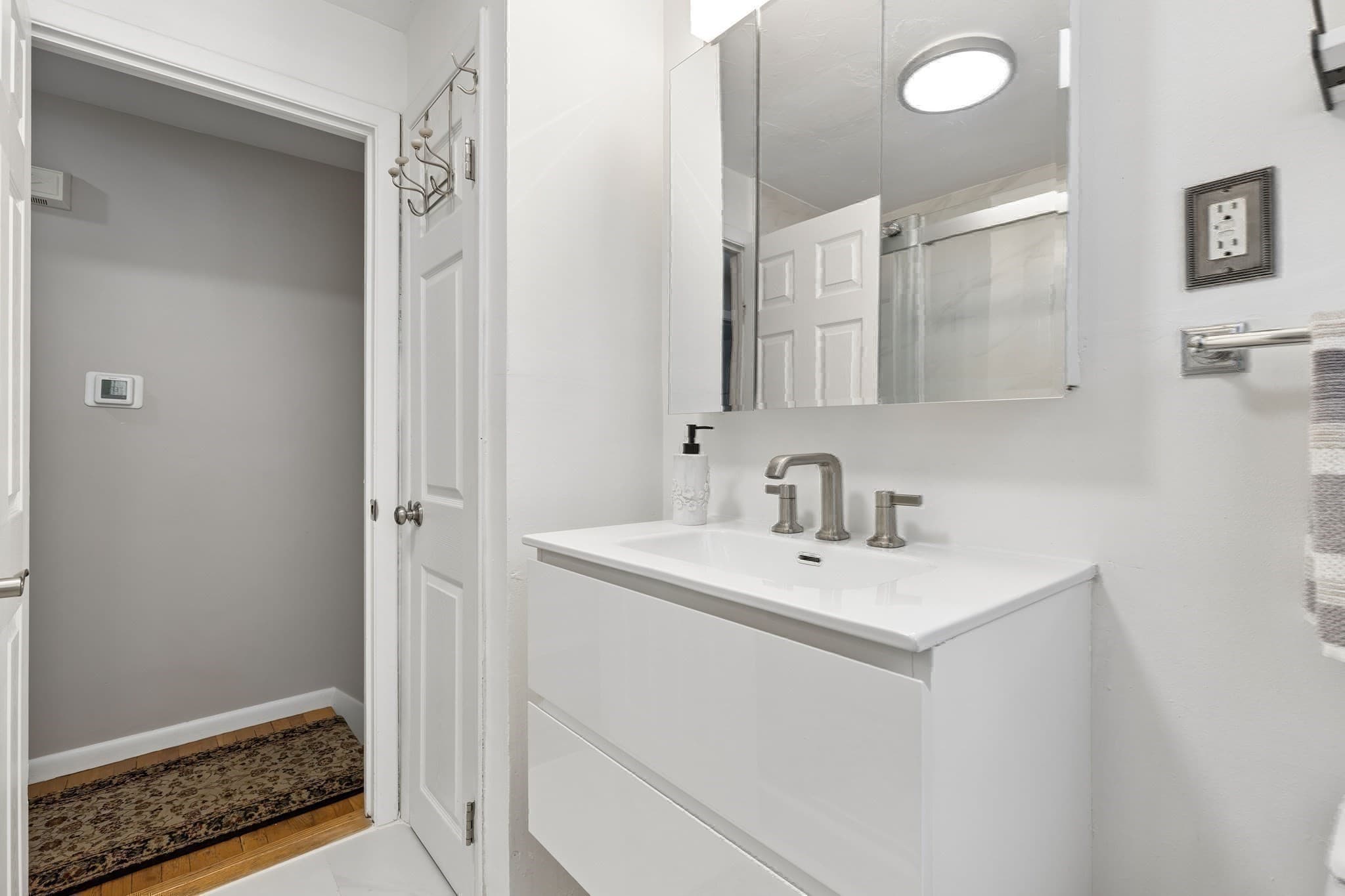 Single Family Residence at 27 Lyman Rd, Framingham MA 01701, Framingham, photo 17 of 28