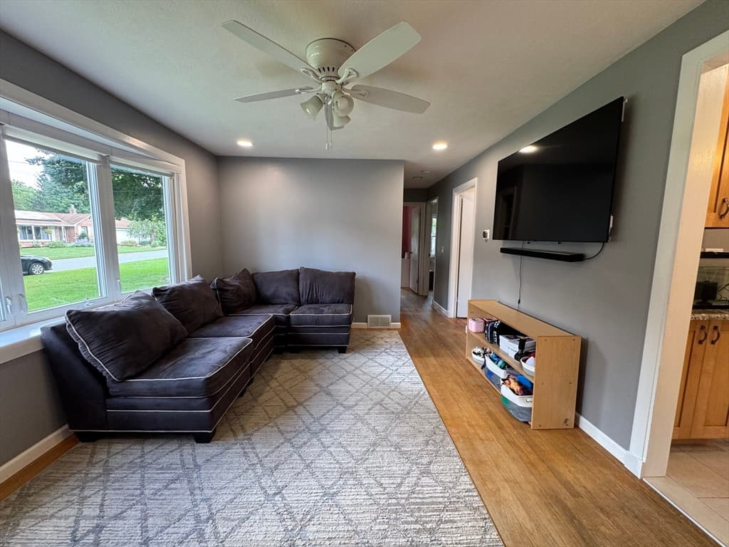 Single Family Residence at 18 Cedar Oak Lane, Hampden MA 01036, Hampden, photo 5 of 23