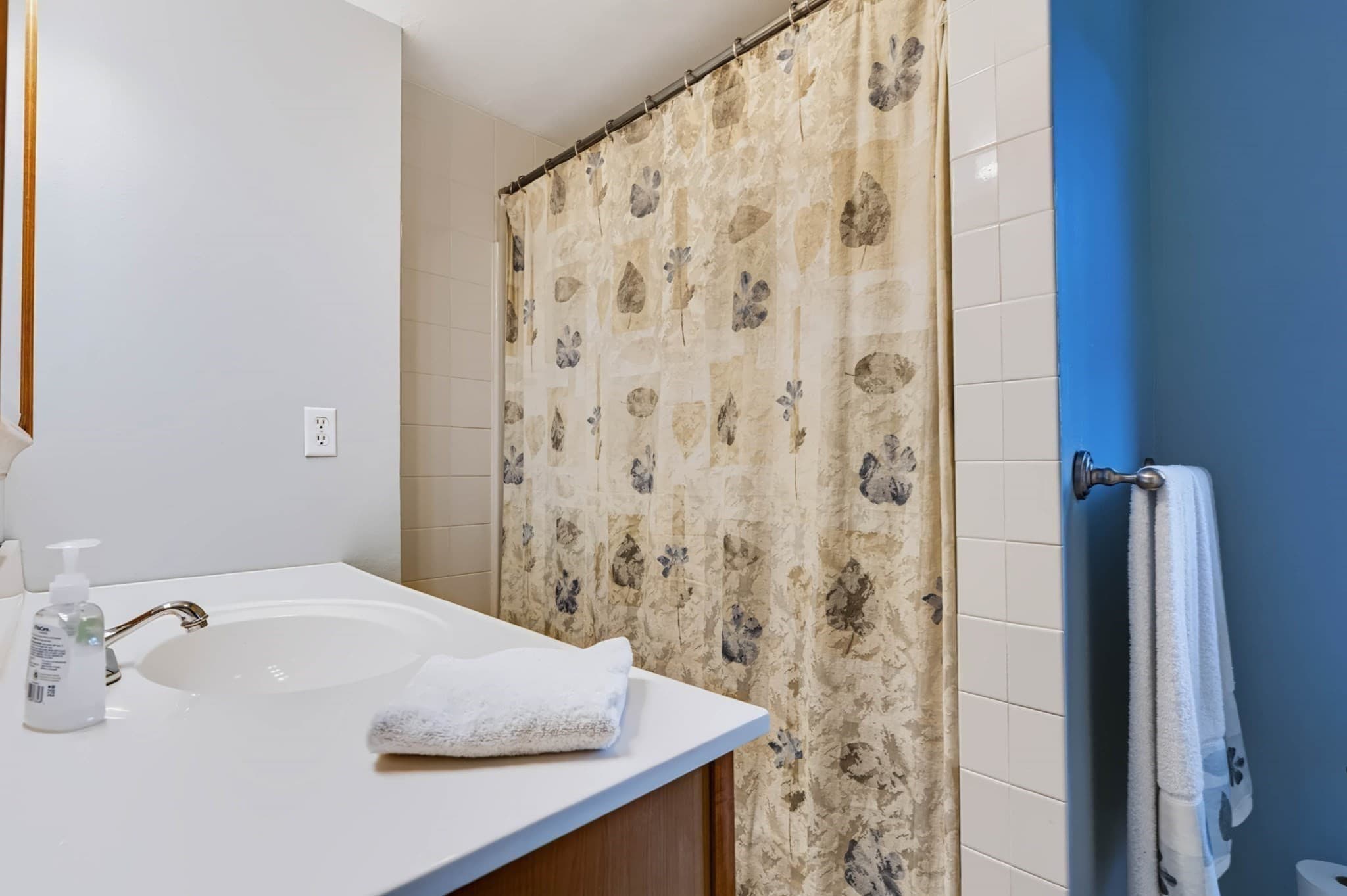 Single Family Residence at 32 East Street, Southampton MA 01073, Southampton, photo 31 of 42