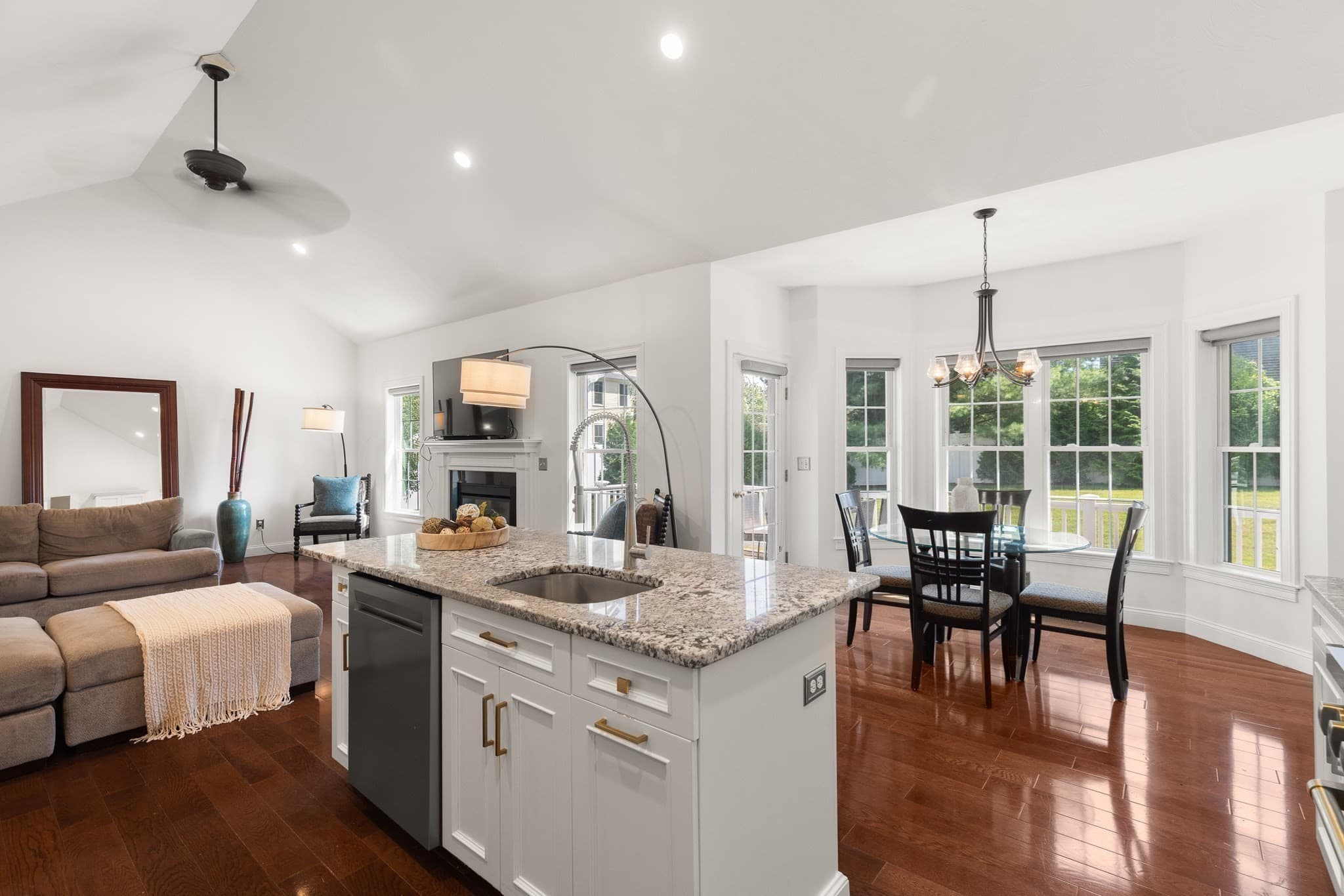 Single Family Residence at 67 Bayberry Hill Road, Attleboro MA 02703, Attleboro, photo 4 of 32