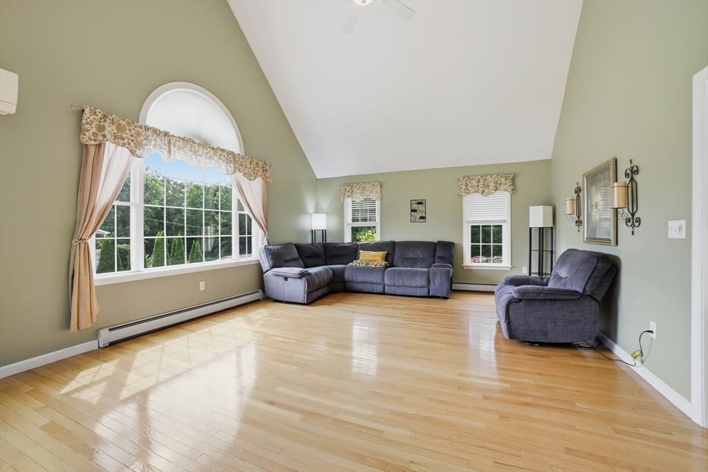 Single Family Residence at 10 Roberts Rd, Dudley MA 01571, Dudley, photo 13 of 35