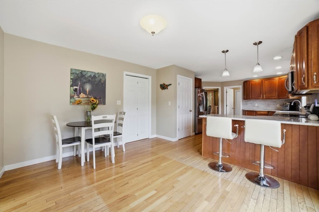 Single Family Residence at 10 Roberts Rd, Dudley MA 01571, Dudley, photo 12 of 35