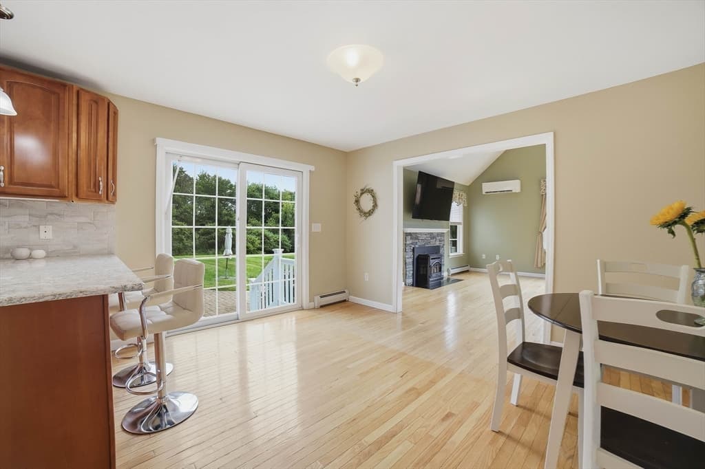 Single Family Residence at 10 Roberts Rd, Dudley MA 01571, Dudley, photo 11 of 35