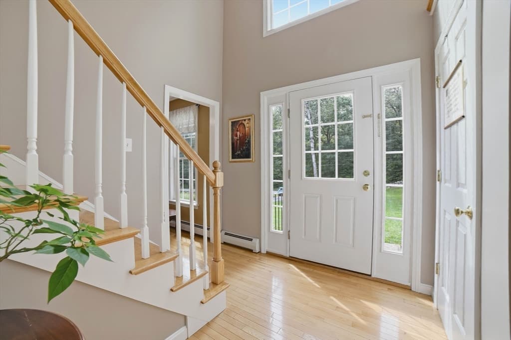 Single Family Residence at 10 Roberts Rd, Dudley MA 01571, Dudley, photo 19 of 35
