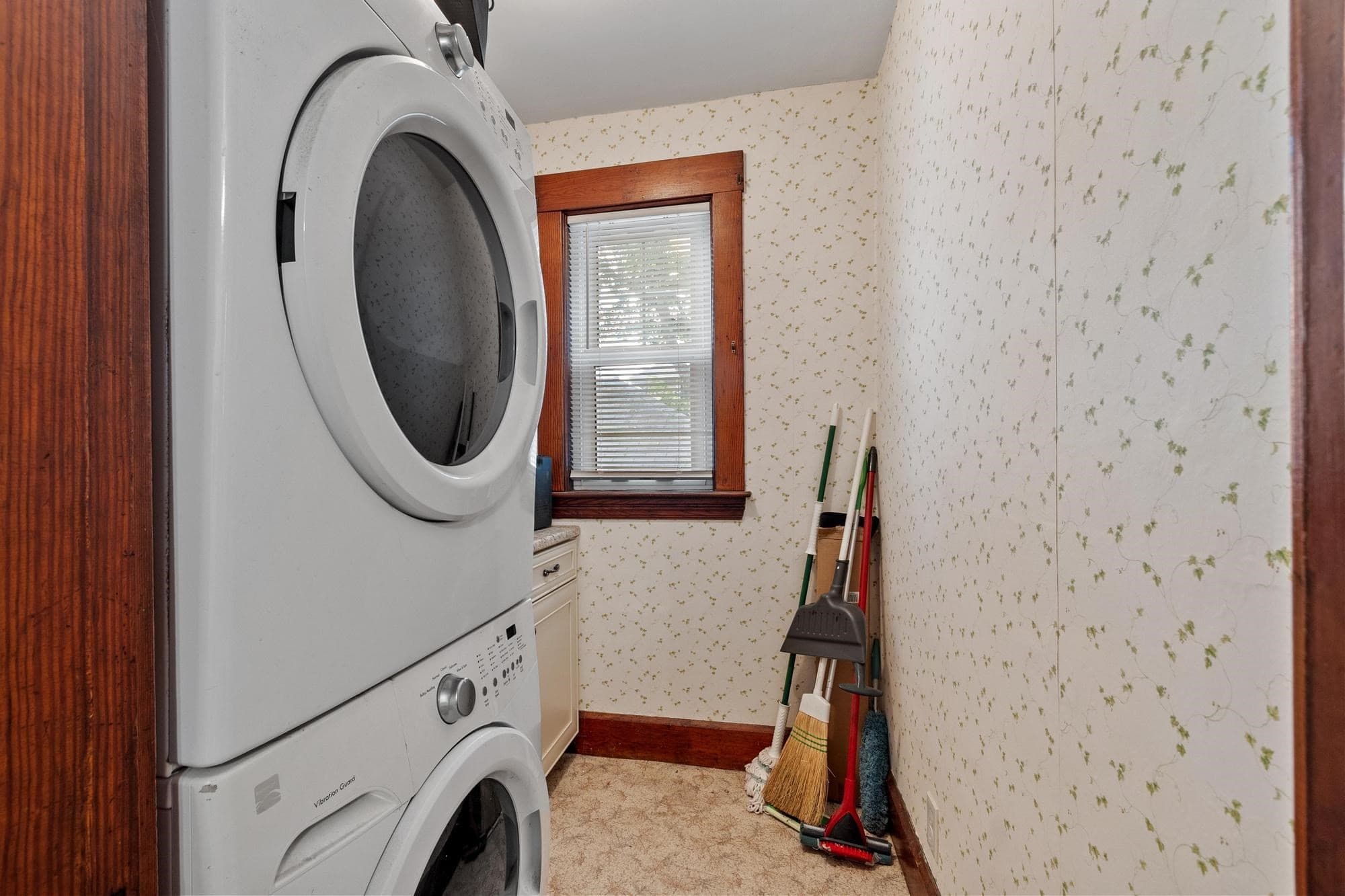 2 Family - 2 Units Up/Down at 91 Cedar Street, Wakefield MA 01880, Wakefield, photo 15 of 42