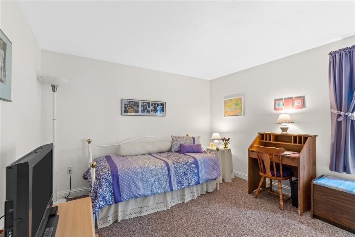 Single Family Residence at 108 Wareham Lake Shore Dr, Wareham MA 02538, Wareham, photo 18 of 42