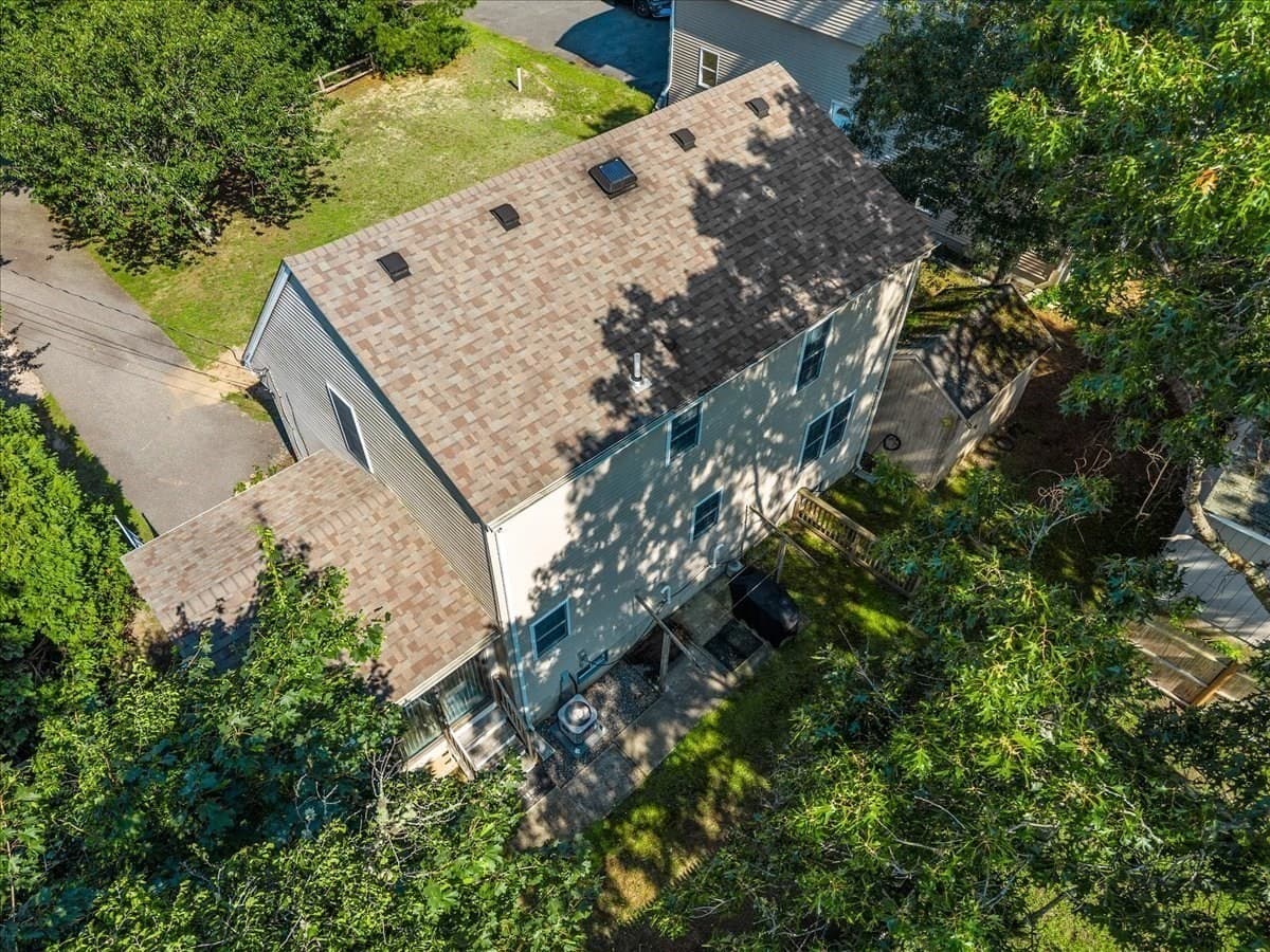 Single Family Residence at 108 Wareham Lake Shore Dr, Wareham MA 02538, Wareham, photo 39 of 42