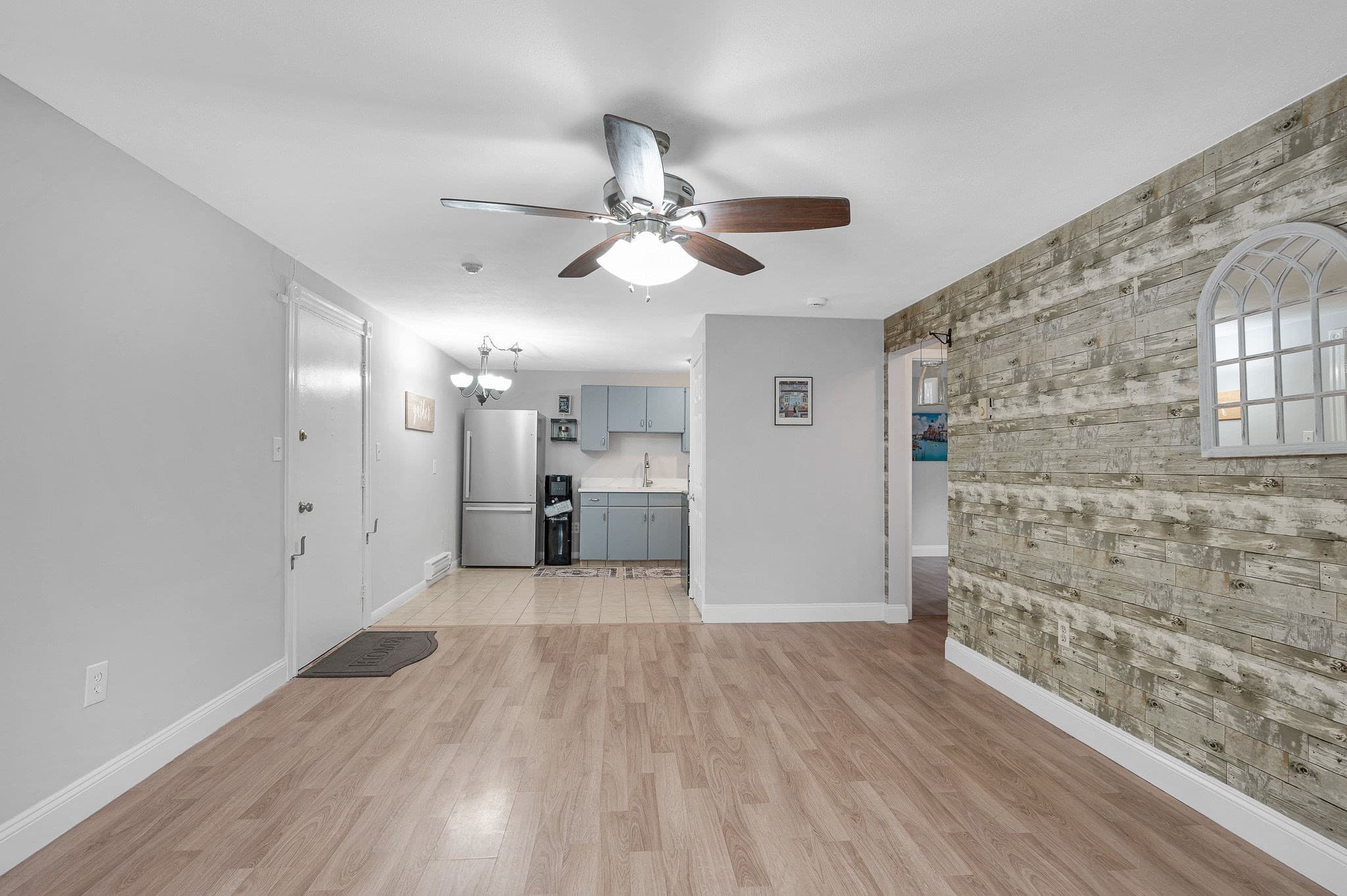Condominium at 7 Glen Ave # 7, Chelmsford MA 01824, Chelmsford, photo 5 of 23