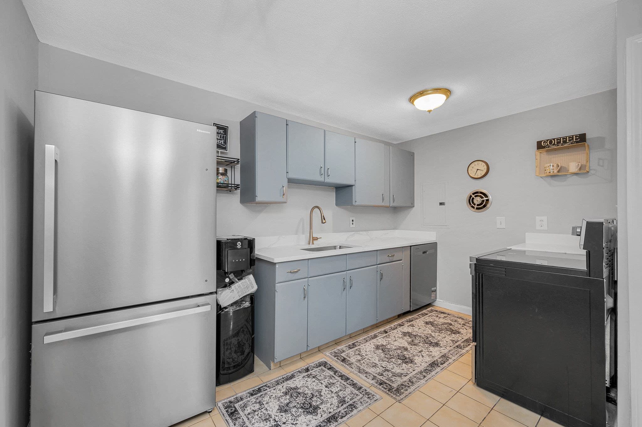 Condominium at 7 Glen Ave # 7, Chelmsford MA 01824, Chelmsford, photo 9 of 23