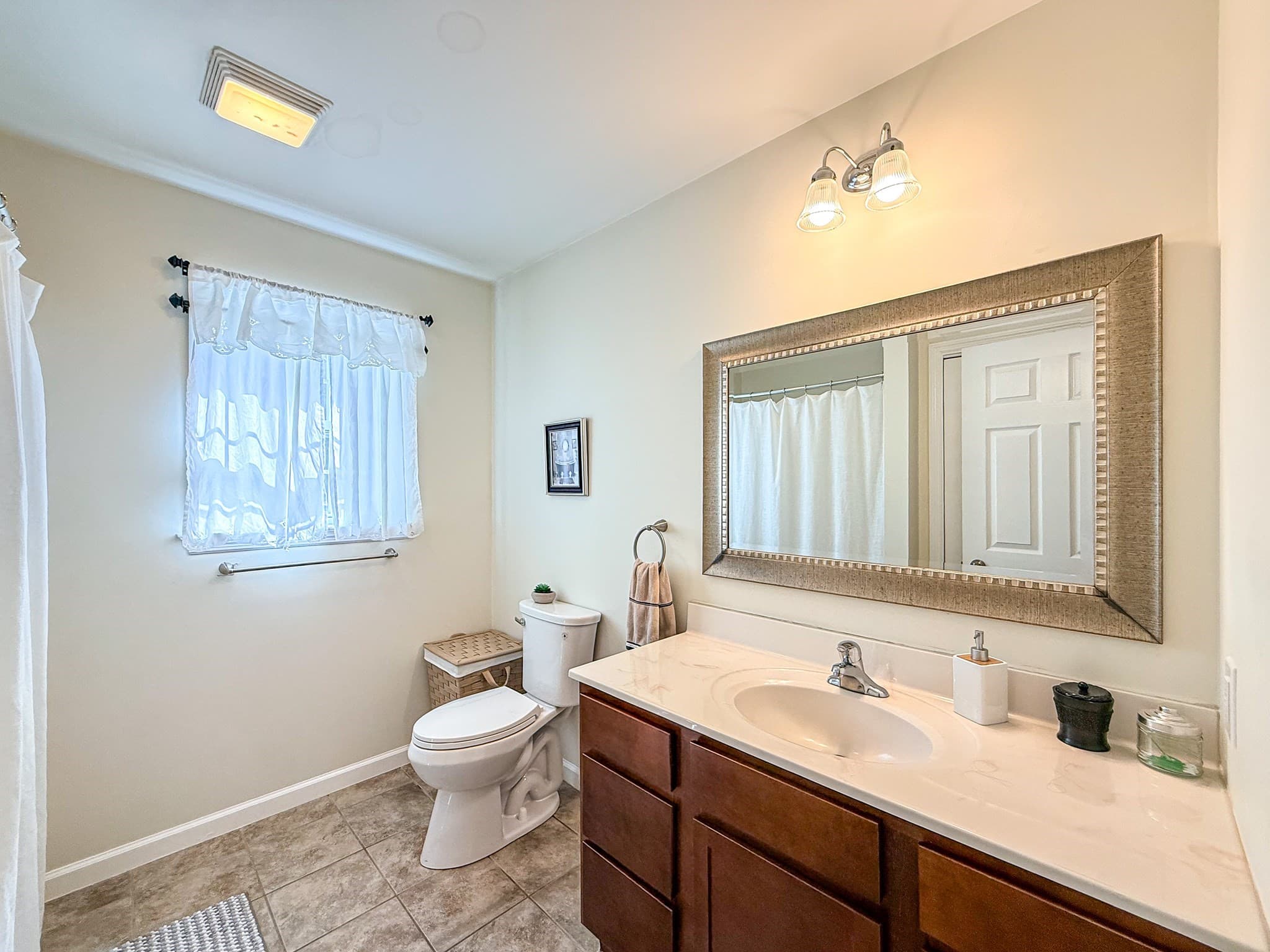 Single Family Residence at 52 Phelps St, Marlborough MA 01752, Marlborough, photo 27 of 42