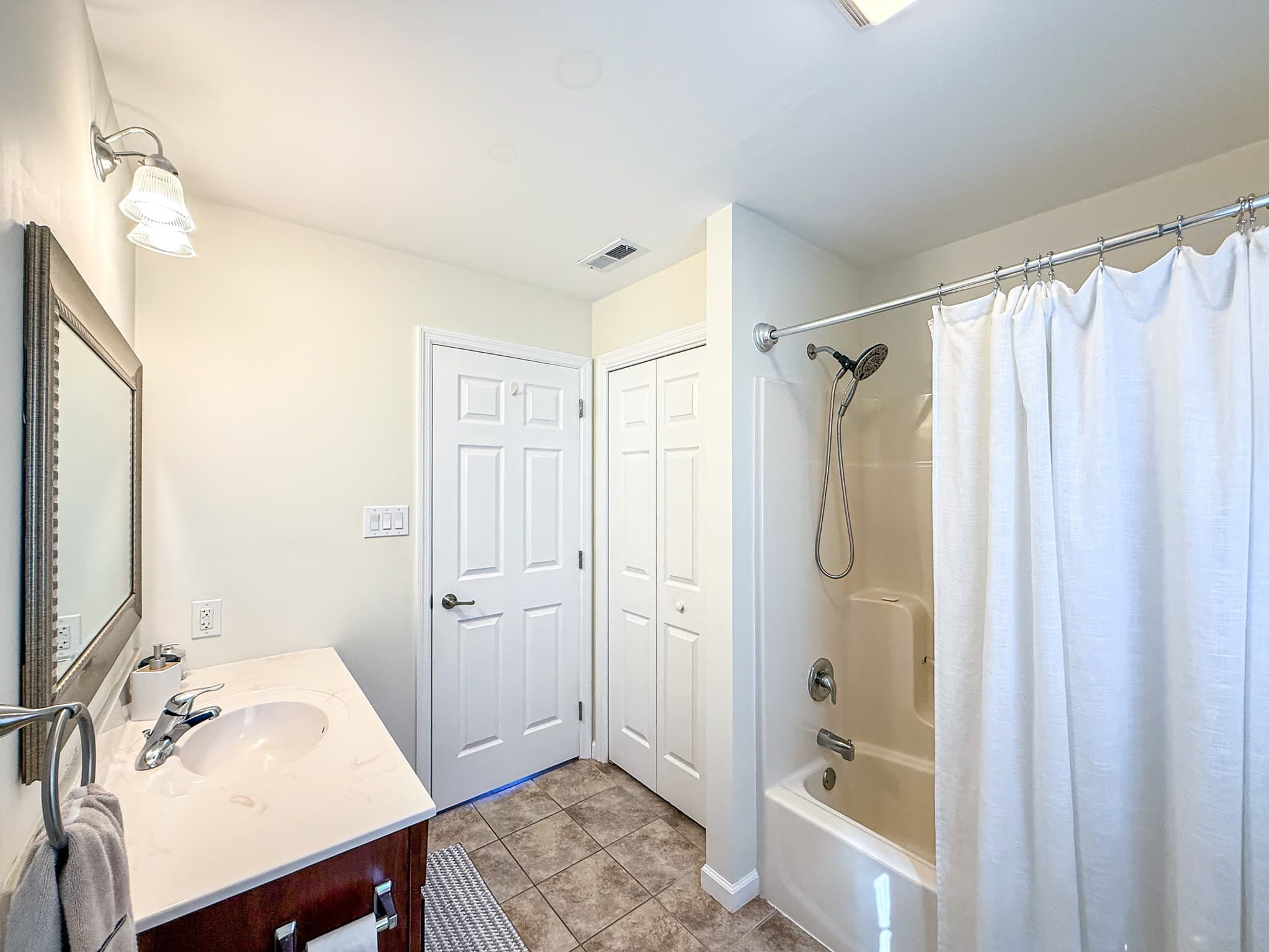 Single Family Residence at 52 Phelps St, Marlborough MA 01752, Marlborough, photo 28 of 42