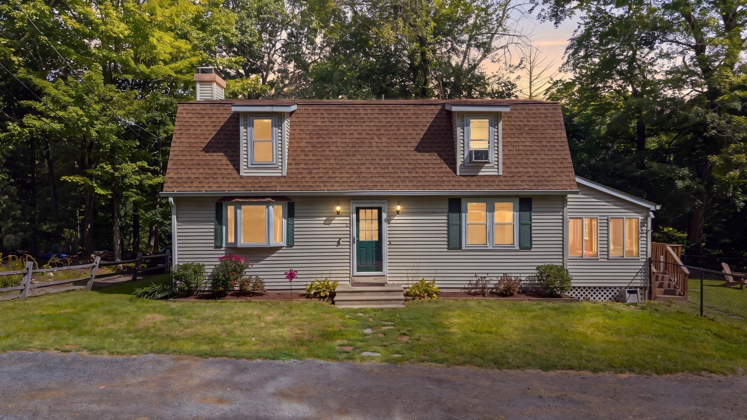 Single Family Residence at 1 Shady Ln, Leicester MA 01524, Leicester, photo 2 of 29