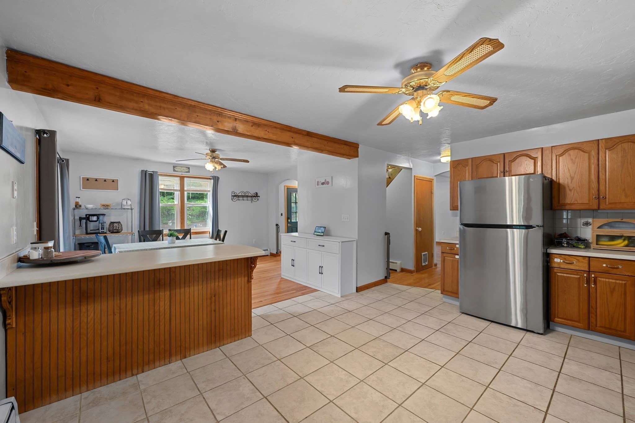 Single Family Residence at 1 Shady Ln, Leicester MA 01524, Leicester, photo 10 of 29