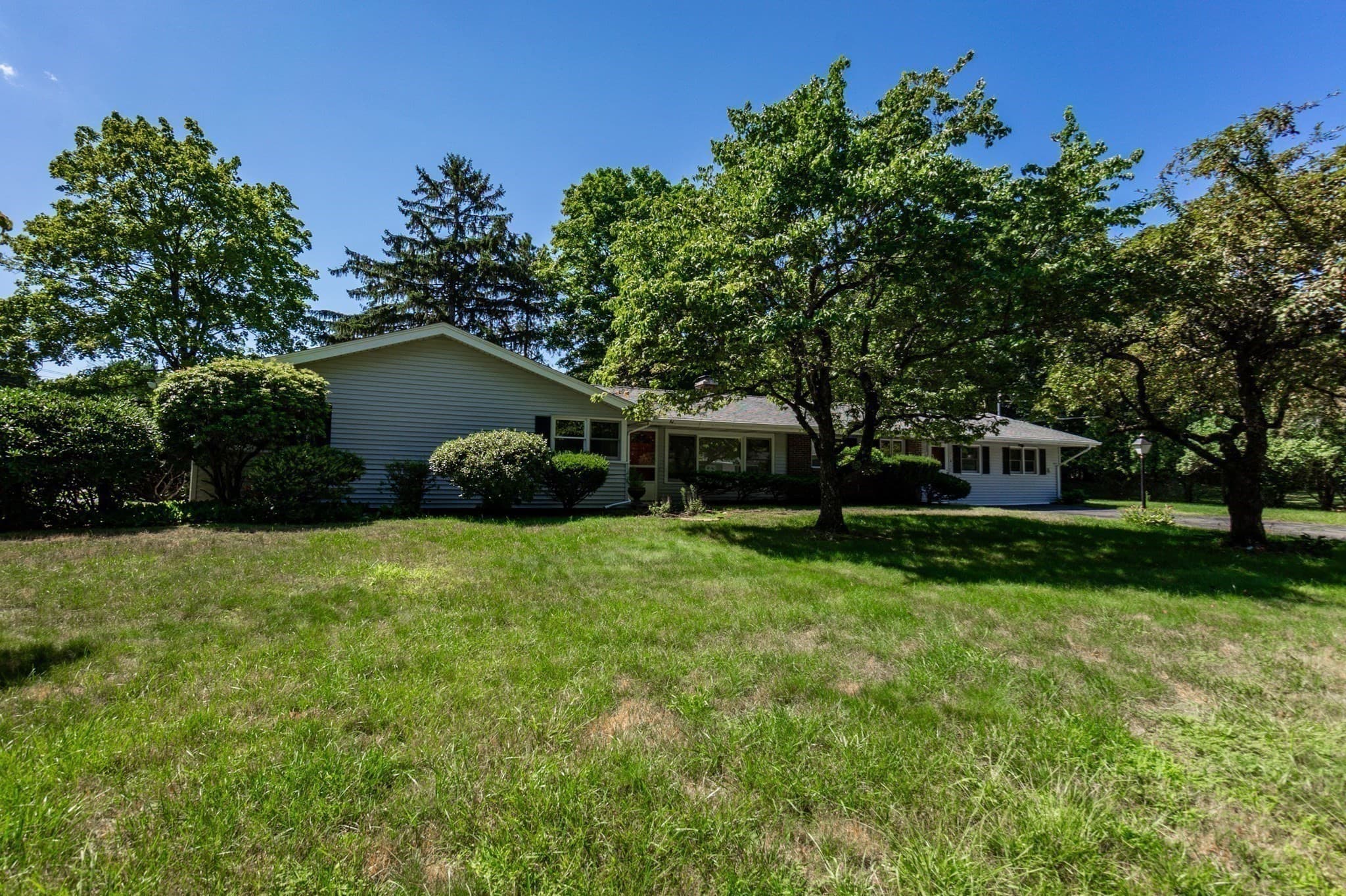 Single Family Residence at 4 Craig Rd, Framingham MA 01701, Framingham, photo 41 of 42
