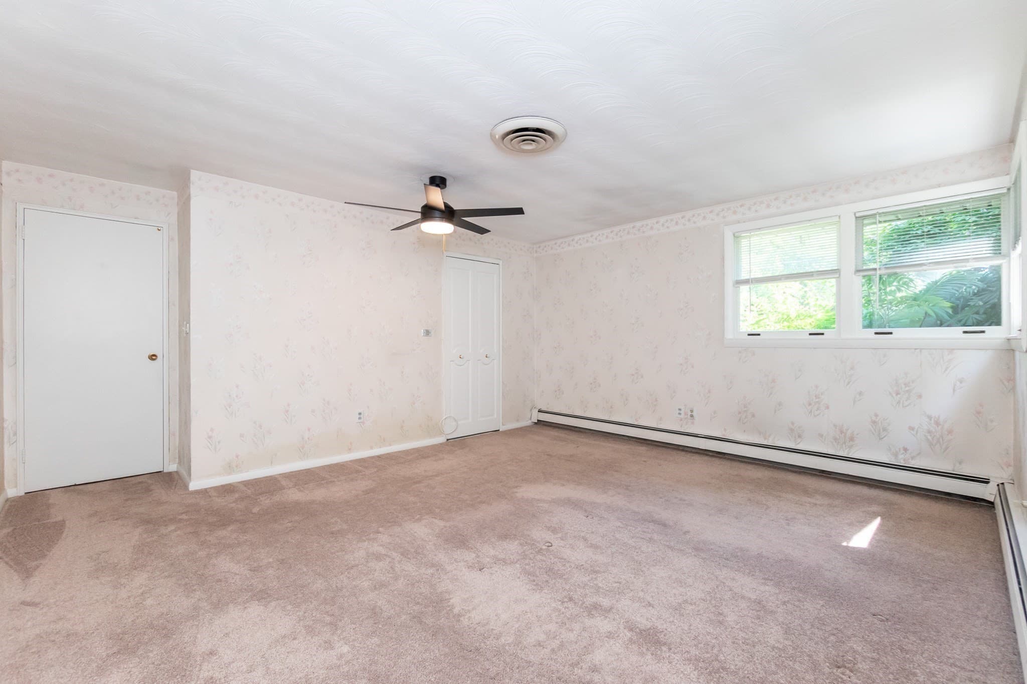 Single Family Residence at 4 Craig Rd, Framingham MA 01701, Framingham, photo 18 of 42