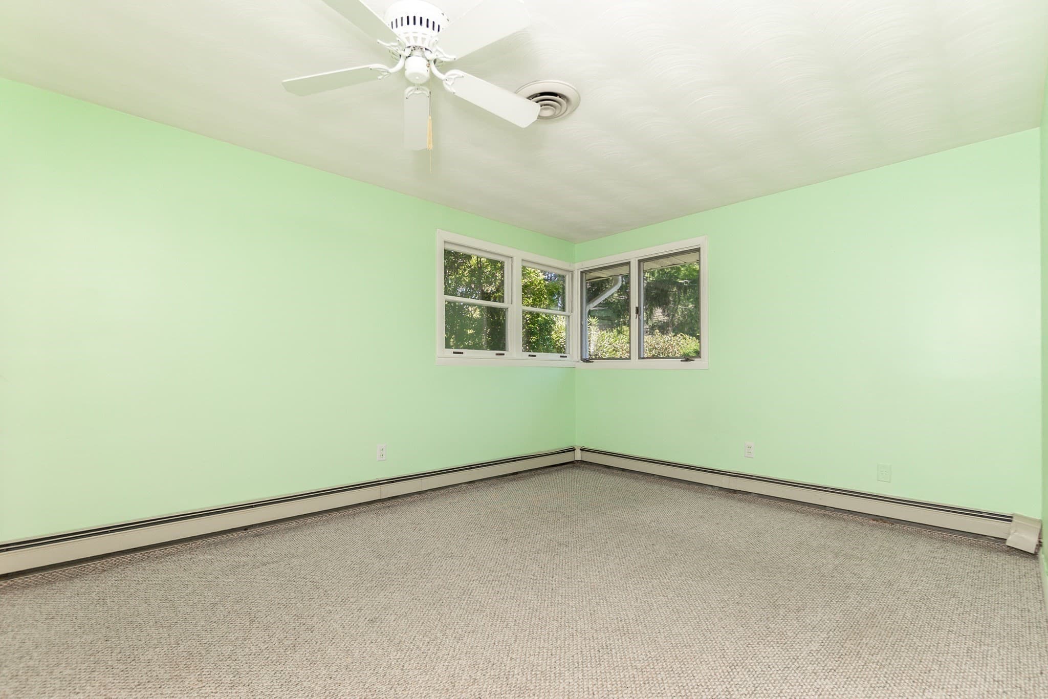 Single Family Residence at 4 Craig Rd, Framingham MA 01701, Framingham, photo 11 of 42