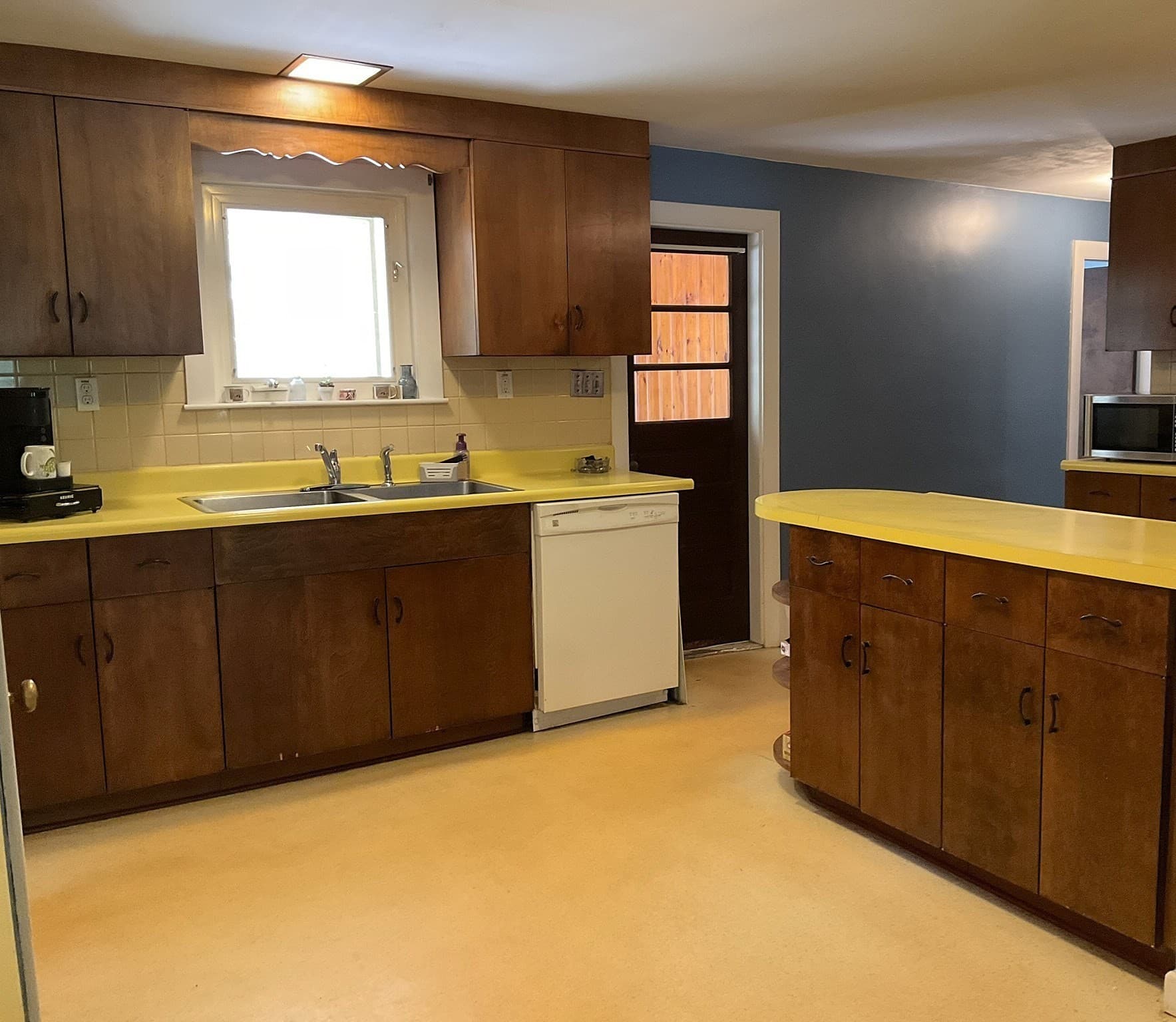 Single Family Residence at 165 State Rd, Templeton MA 01331, Templeton, photo 9 of 28