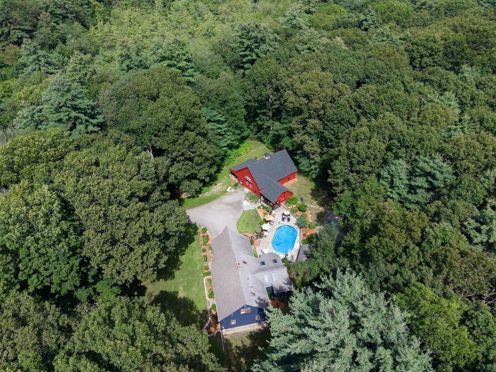 Single Family Residence at 4 Oscars Drive, Spencer MA 01562, Spencer, photo 9 of 42
