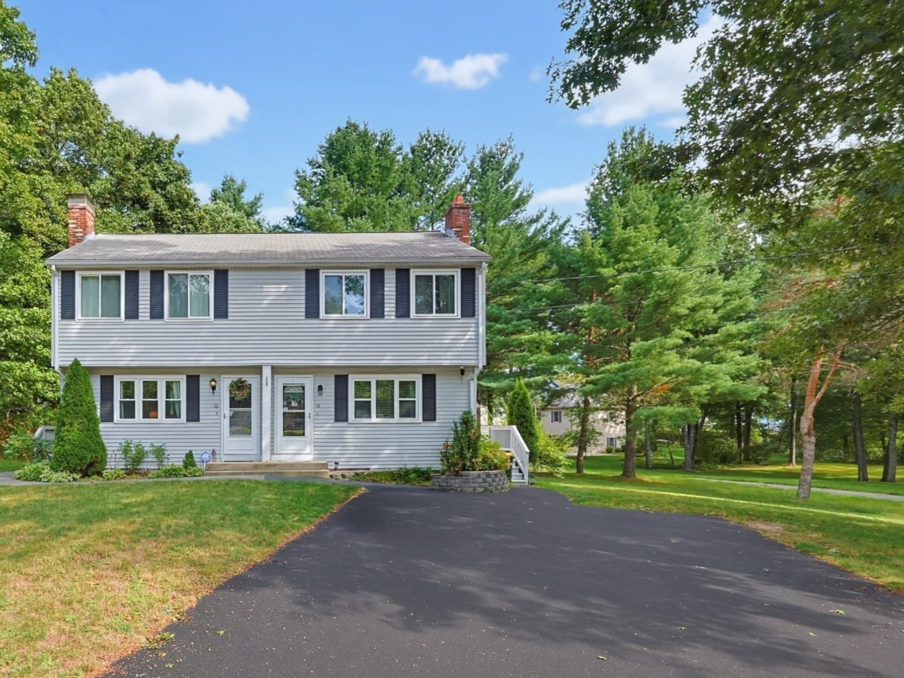 Condominium at 14 Carol Dr # 14, Franklin MA 02038, Franklin, photo 2 of 26