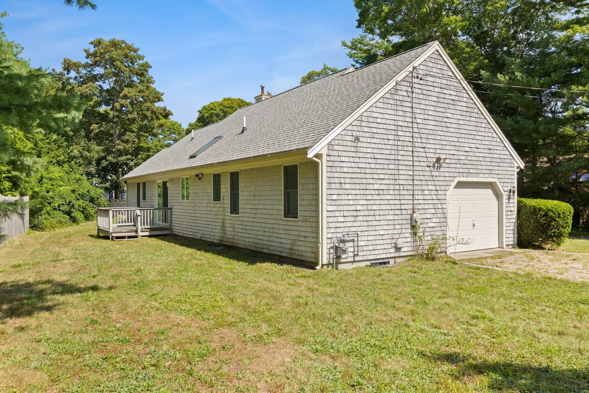 Single Family Residence at 137 Wianno Circle, Barnstable MA 02655, Barnstable, photo 5 of 39