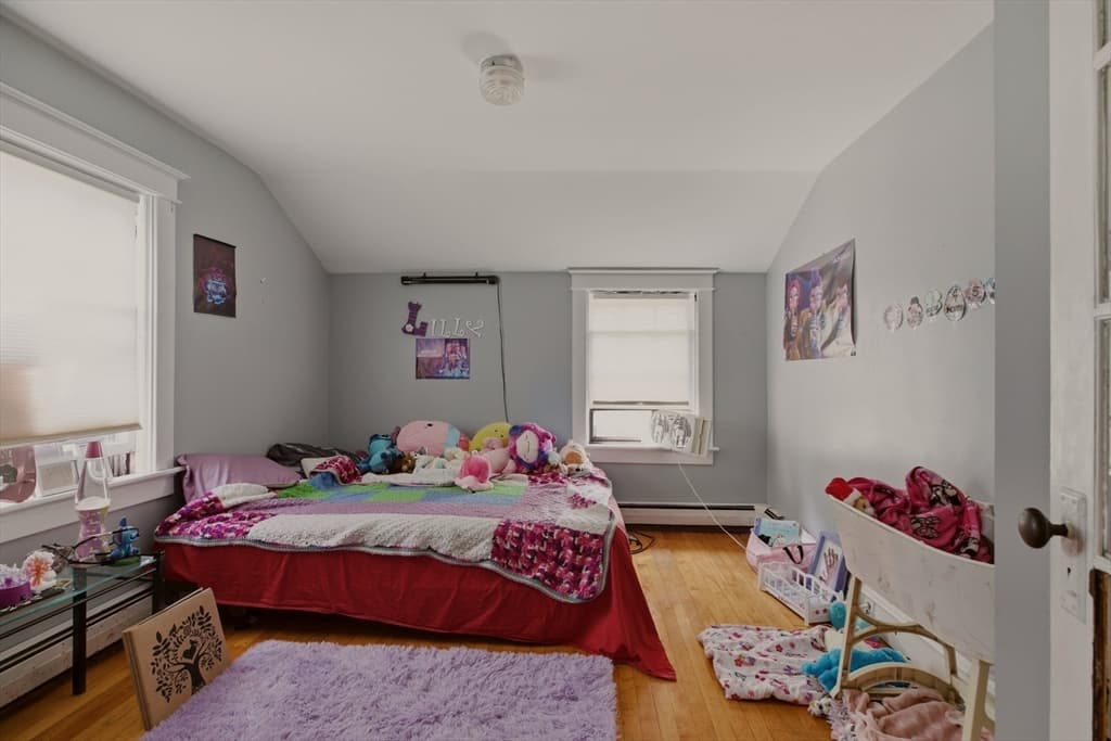 Single Family Residence at 283 Montgomery St, Fall River MA 02720, Fall River, photo 17 of 38