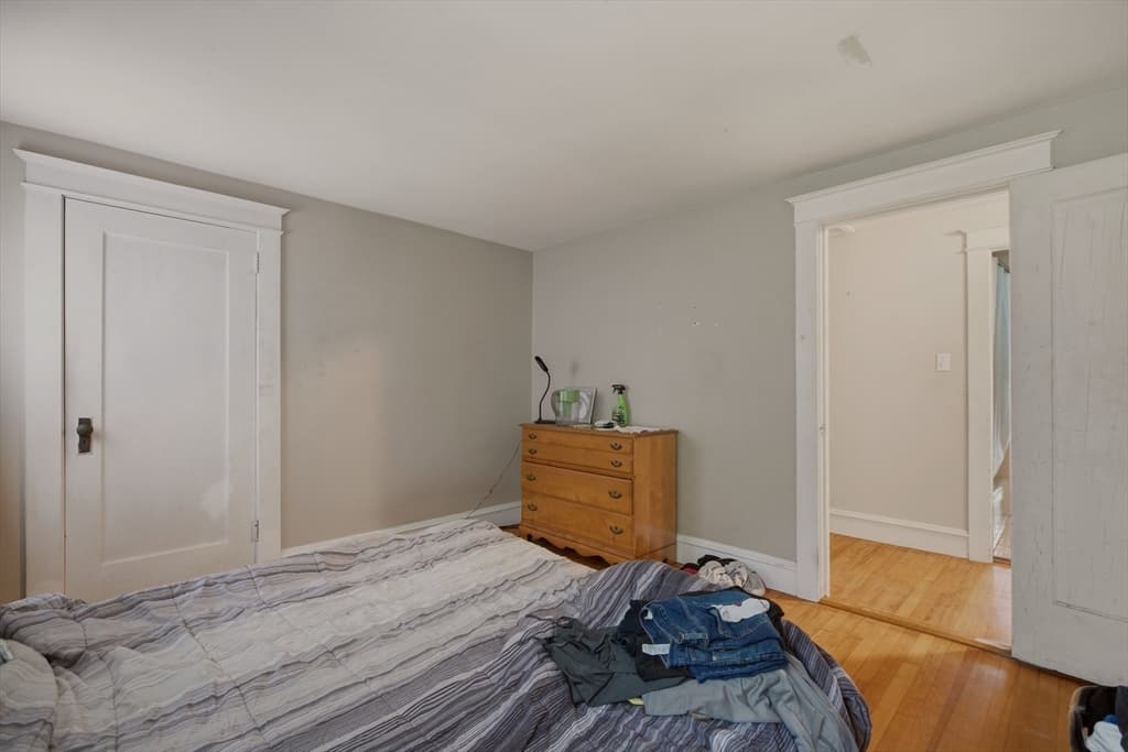 Single Family Residence at 283 Montgomery St, Fall River MA 02720, Fall River, photo 26 of 38