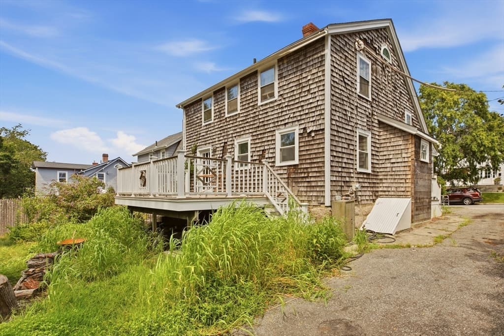 Single Family Residence at 283 Montgomery St, Fall River MA 02720, Fall River, photo 34 of 38