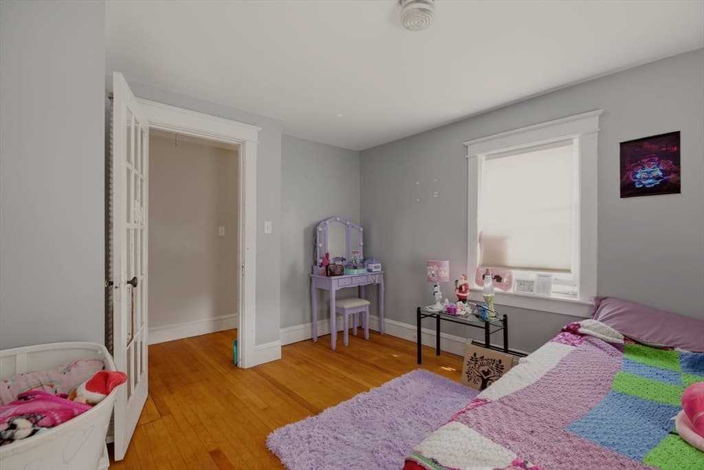 Single Family Residence at 283 Montgomery St, Fall River MA 02720, Fall River, photo 19 of 38