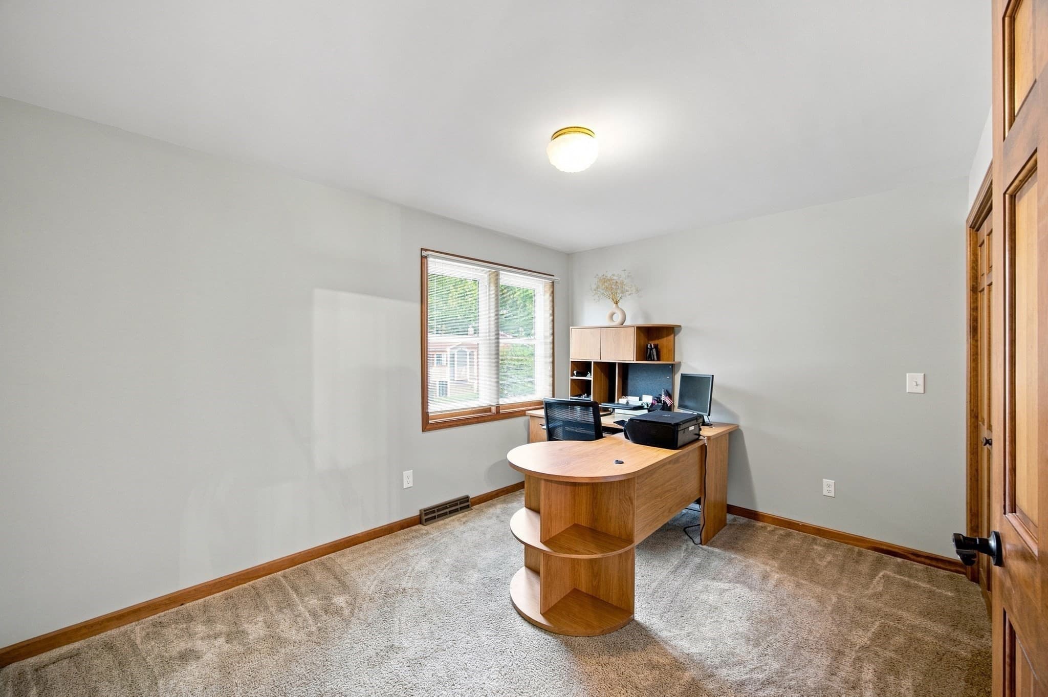 Single Family Residence at 54 Blueberry Rdg, Westfield MA 01085, Westfield, photo 32 of 41