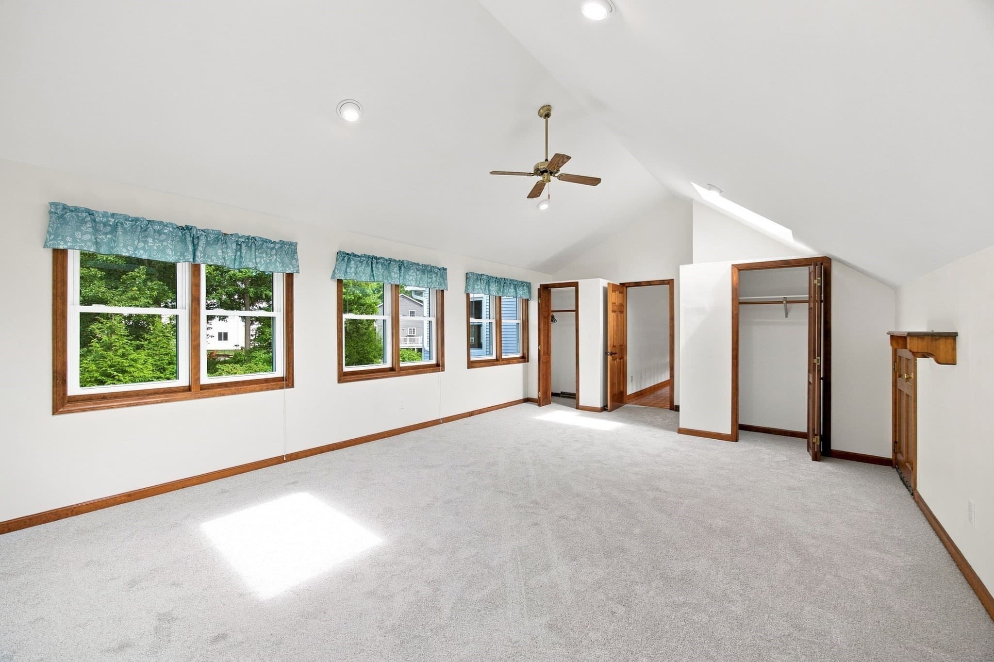 Single Family Residence at 54 Blueberry Rdg, Westfield MA 01085, Westfield, photo 39 of 41