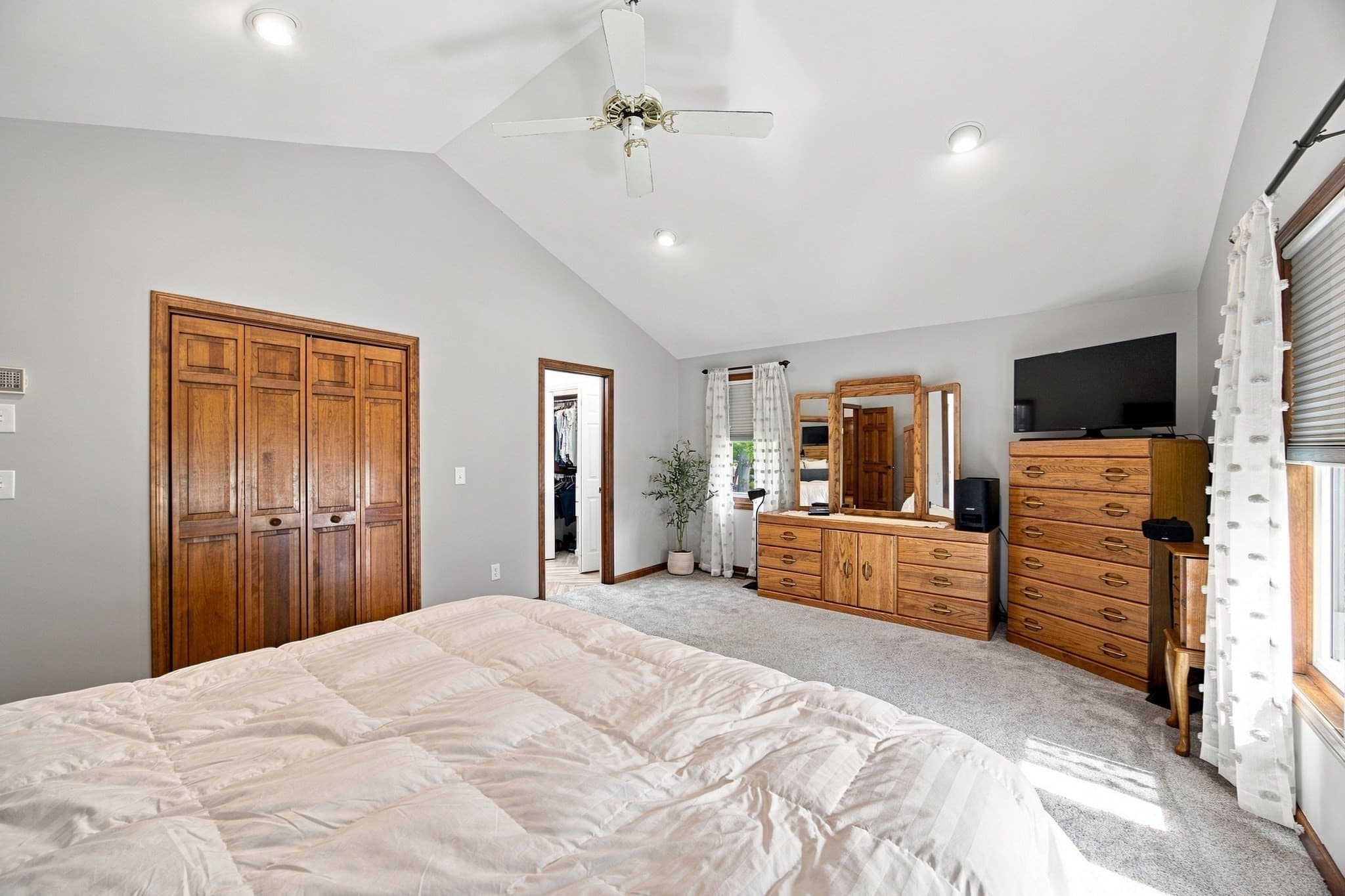 Single Family Residence at 54 Blueberry Rdg, Westfield MA 01085, Westfield, photo 29 of 41