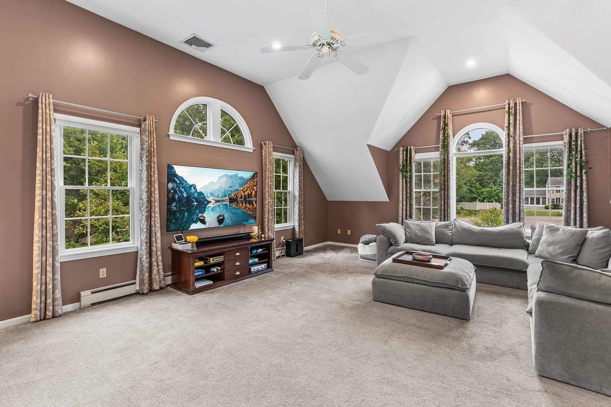 Single Family Residence at 16 Jasmine Rd, Medway MA 02053, Medway, photo 12 of 35