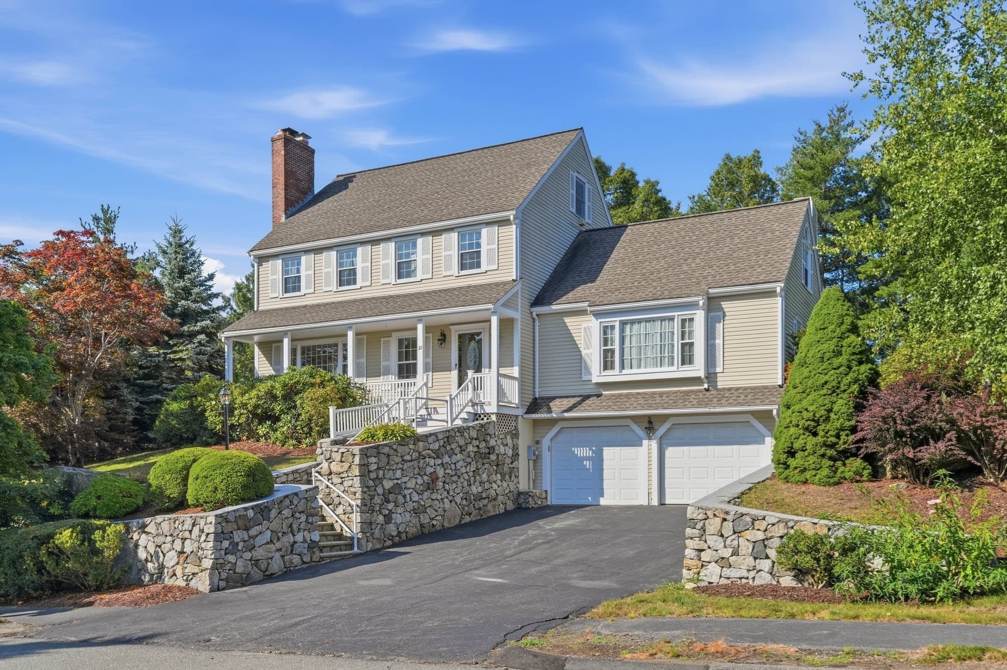 Single Family Residence at 32 Hammersmith, Dr., Saugus MA 01906, Saugus, photo 2 of 42