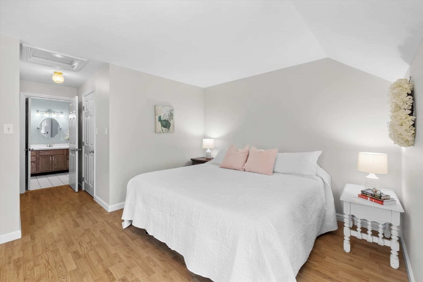 Condominium at 28 Coldspring Dr # C, Sutton MA 01590, Sutton, photo 23 of 42