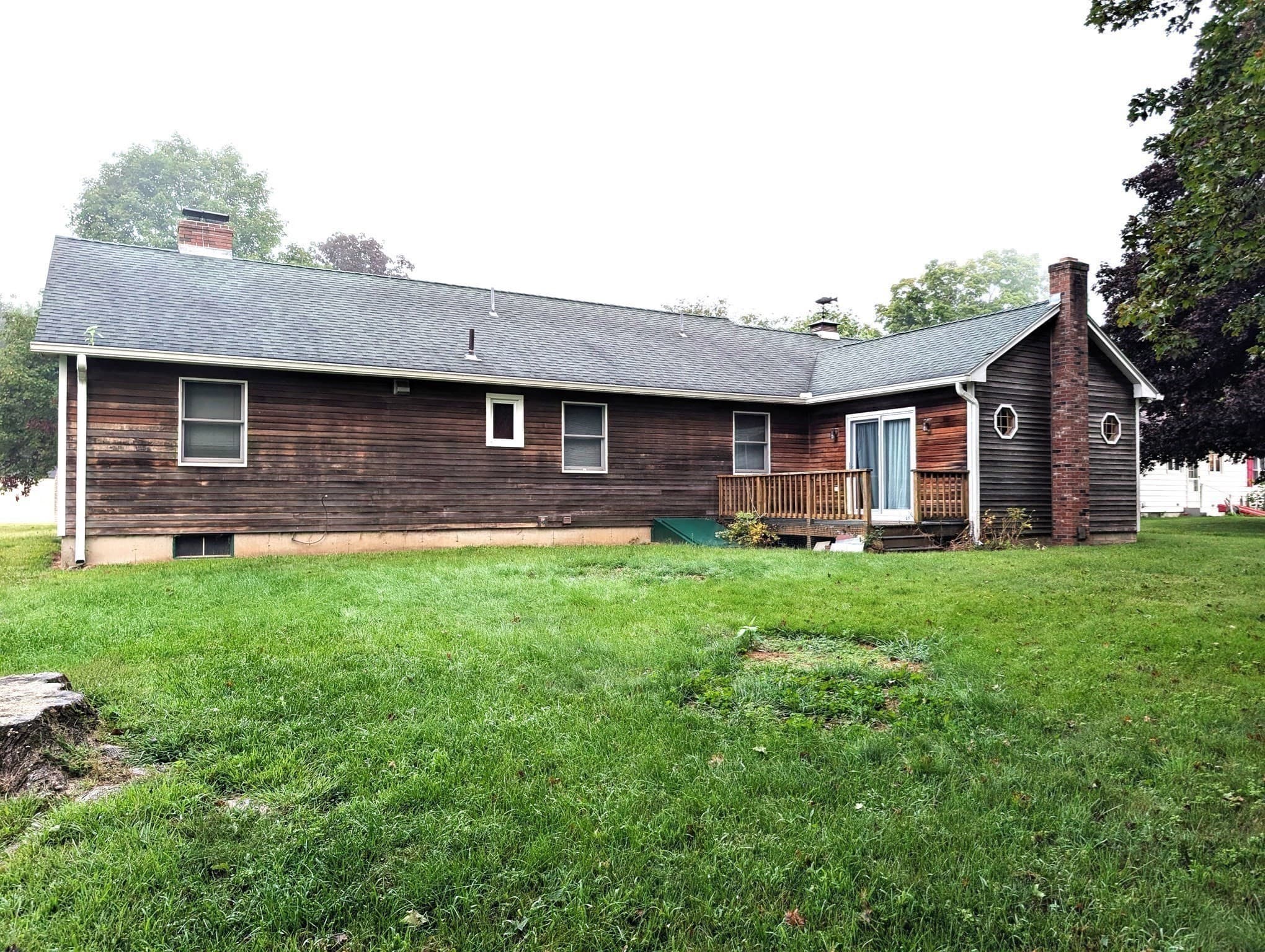 Single Family Residence at 7 Allen St, West Brookfield MA 01585, West Brookfield, photo 3 of 25