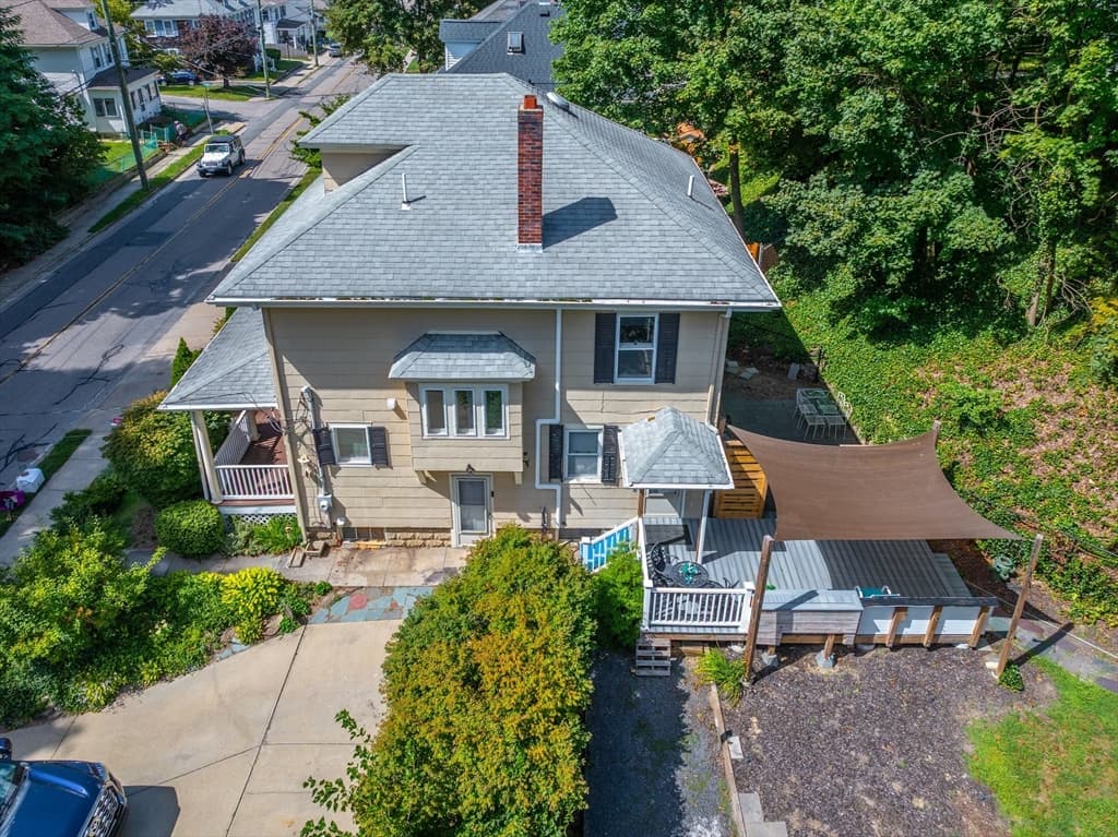 Single Family Residence at 21 Oak Street, Plymouth MA 02360, Plymouth, photo 7 of 32