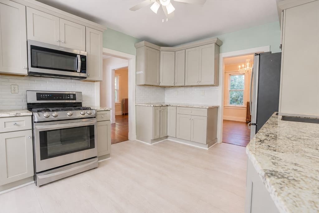 Single Family Residence at 21 Oak Street, Plymouth MA 02360, Plymouth, photo 15 of 32