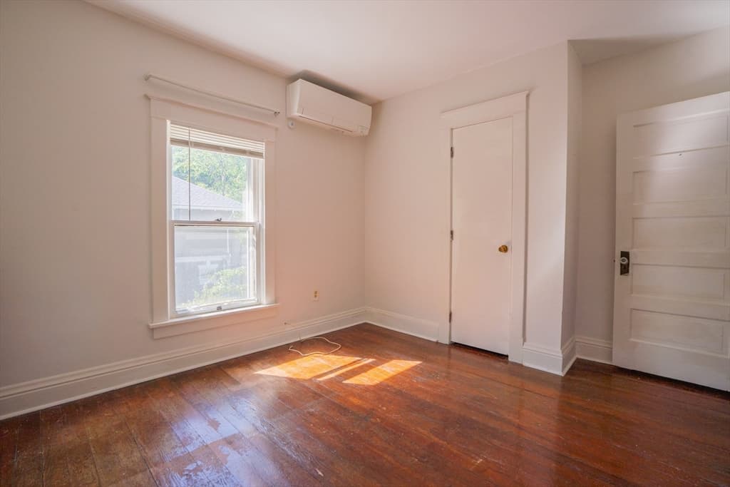 Single Family Residence at 21 Oak Street, Plymouth MA 02360, Plymouth, photo 25 of 32
